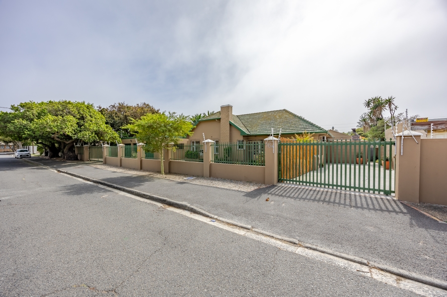 3 Bedroom Property for Sale in Milnerton Central Western Cape